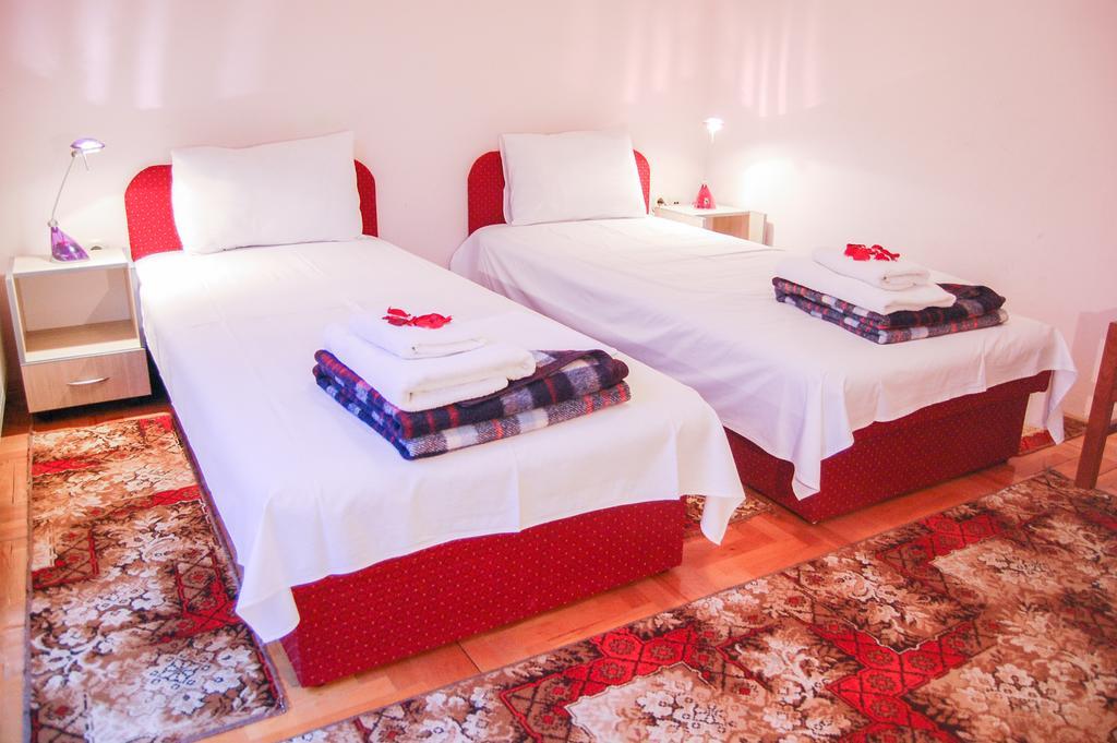 Hotel Montenegro Struga Ngoại thất bức ảnh