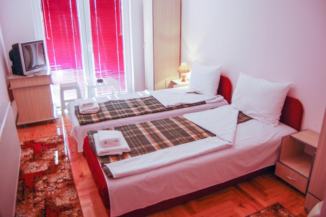 Hotel Montenegro Struga Ngoại thất bức ảnh