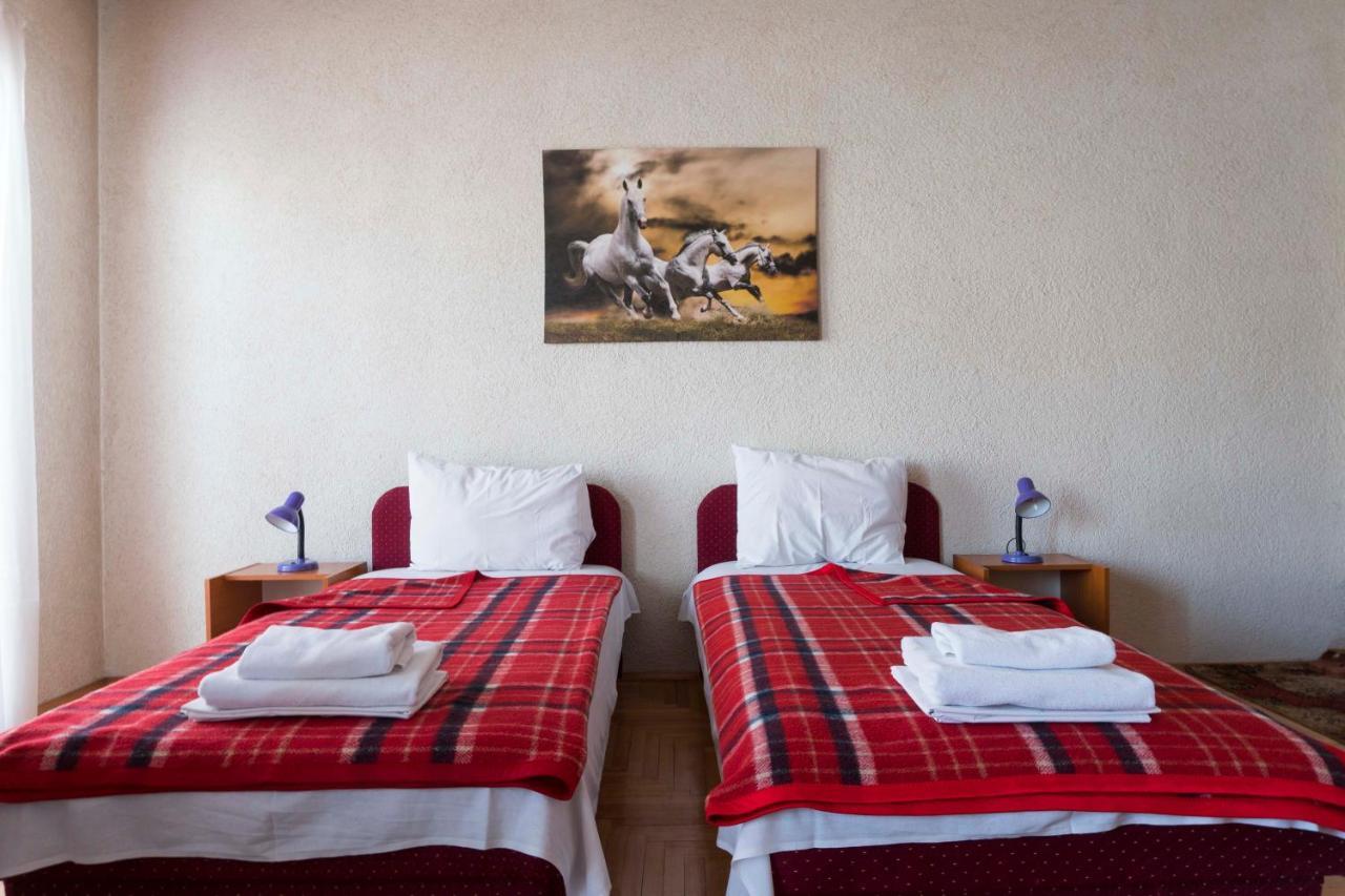 Hotel Montenegro Struga Ngoại thất bức ảnh